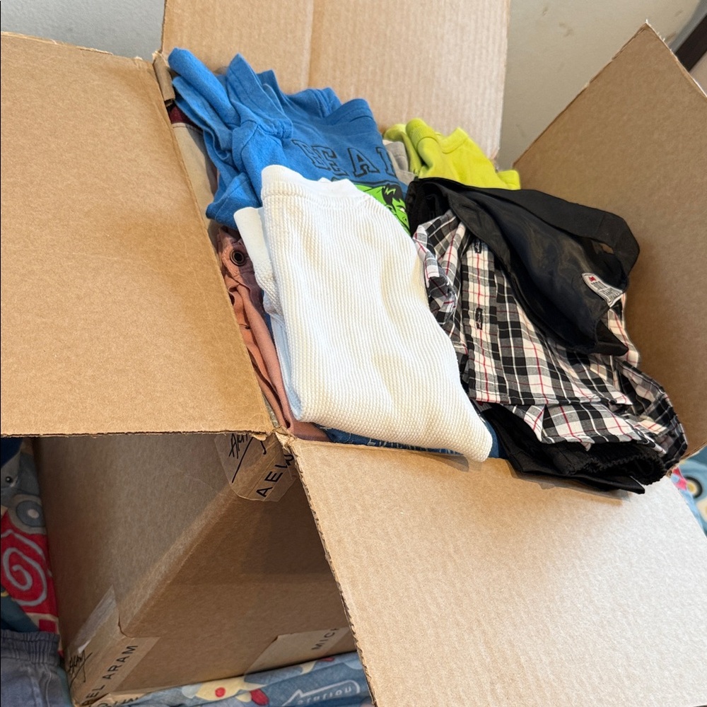 Kids clothes box
